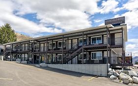 Roosevelt Hotel - Yellowstone